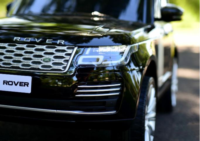 2026 Range Rover HSE 2 Seater 24V Kids Ride On Car With Remote Control DELUXE MODEL WITH LEATHER SEATS AND RUBBER TIRES - Couch Potato