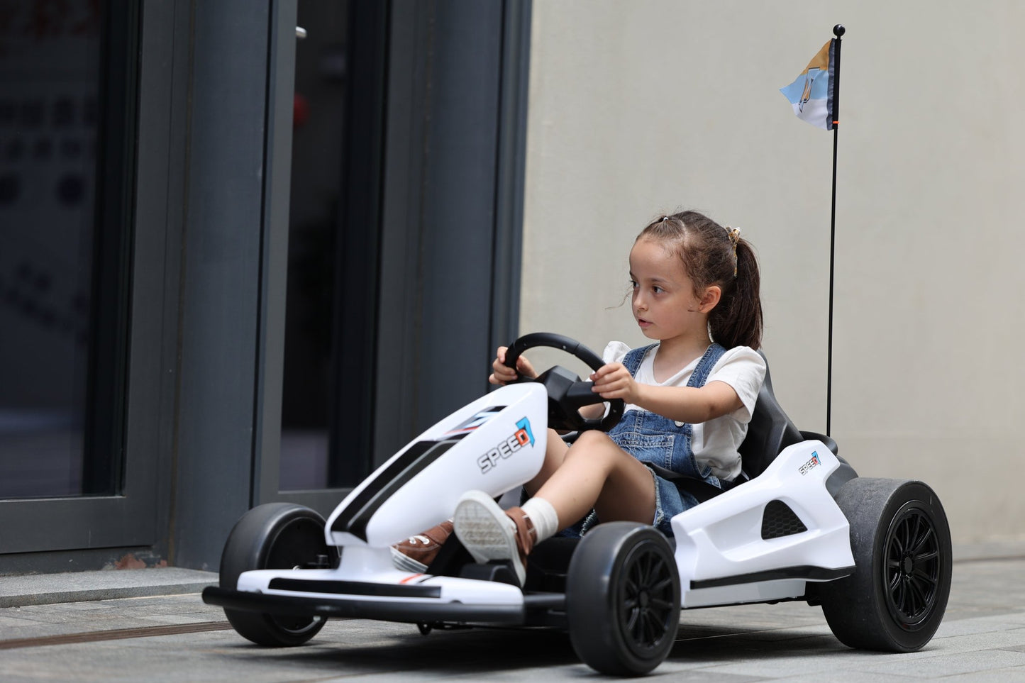 24V DRIFTER Kids Ride On Car - Couch Potato