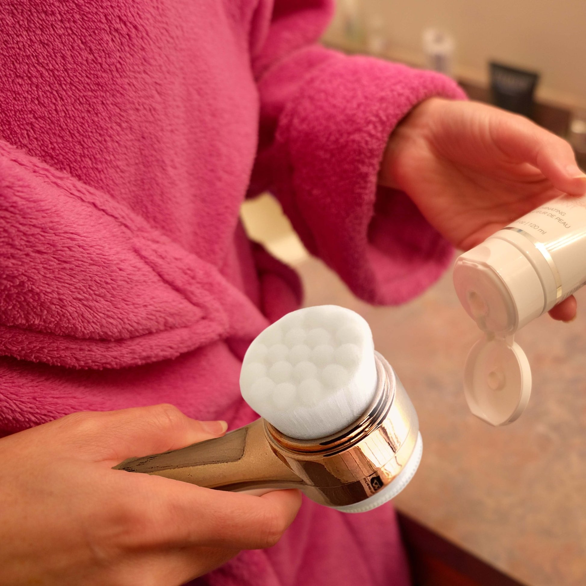 Dual Sided Facial Cleansing Brush - Couch Potato