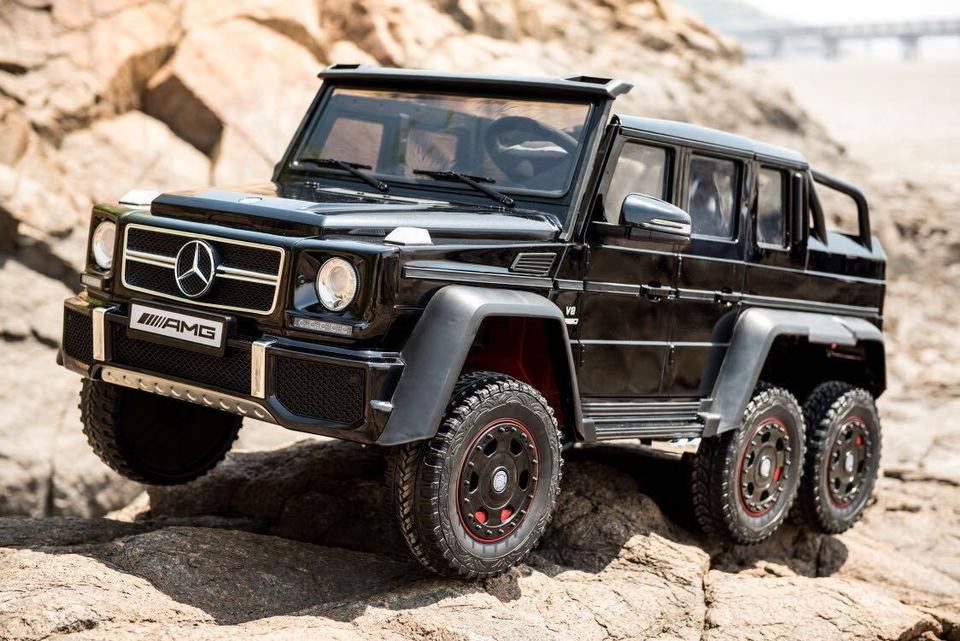 2026 Mercedes Benz G Wagon G63 6x6 24V 2 Seater Kids Ride On Car with Remote Control - Couch Potato